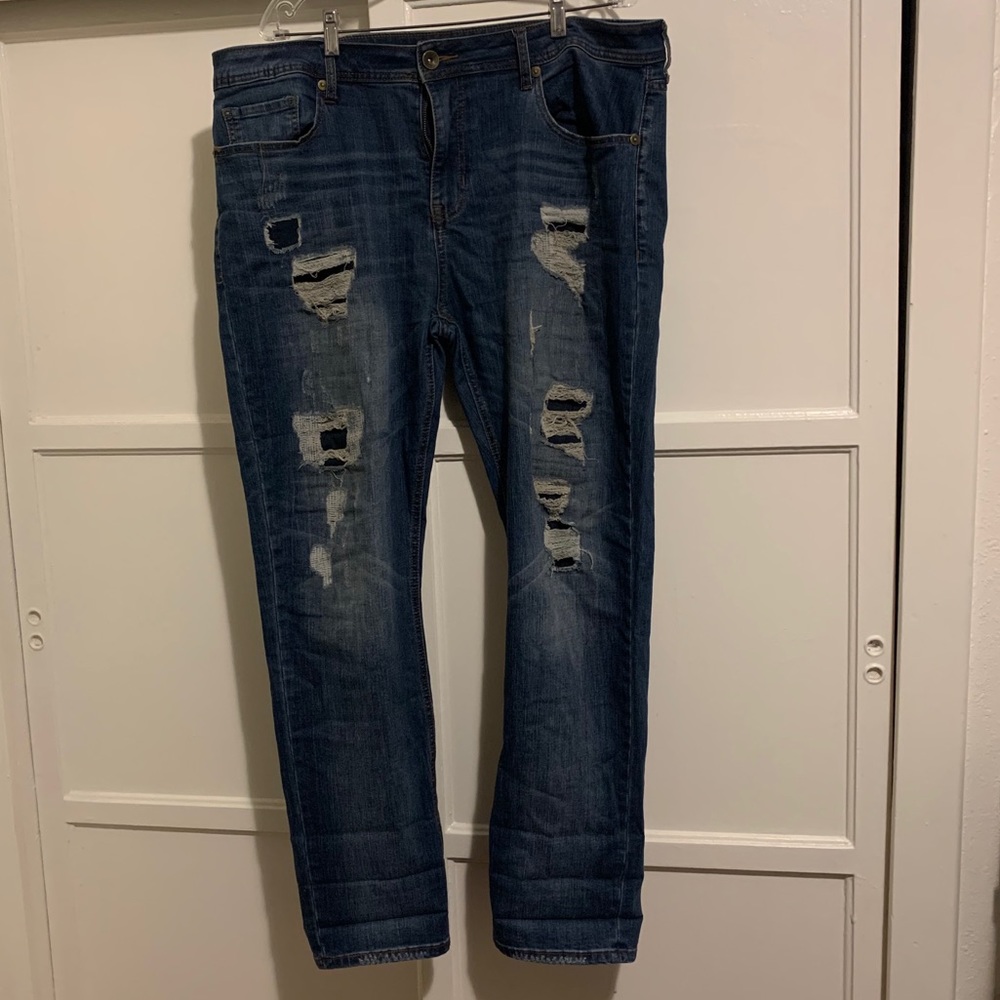 Seven7 Men’s Distressed Jeans